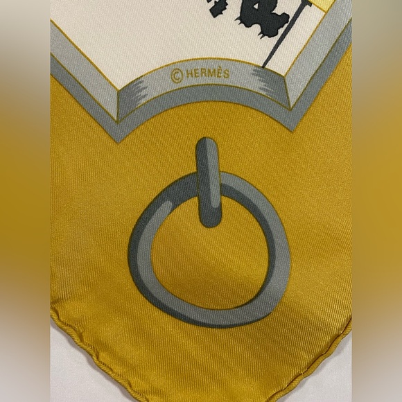 Hermes Vintage Silk Scarf Les Ponts De Paris Carre 90 Hugo Grygkar - Picture 4 of 16